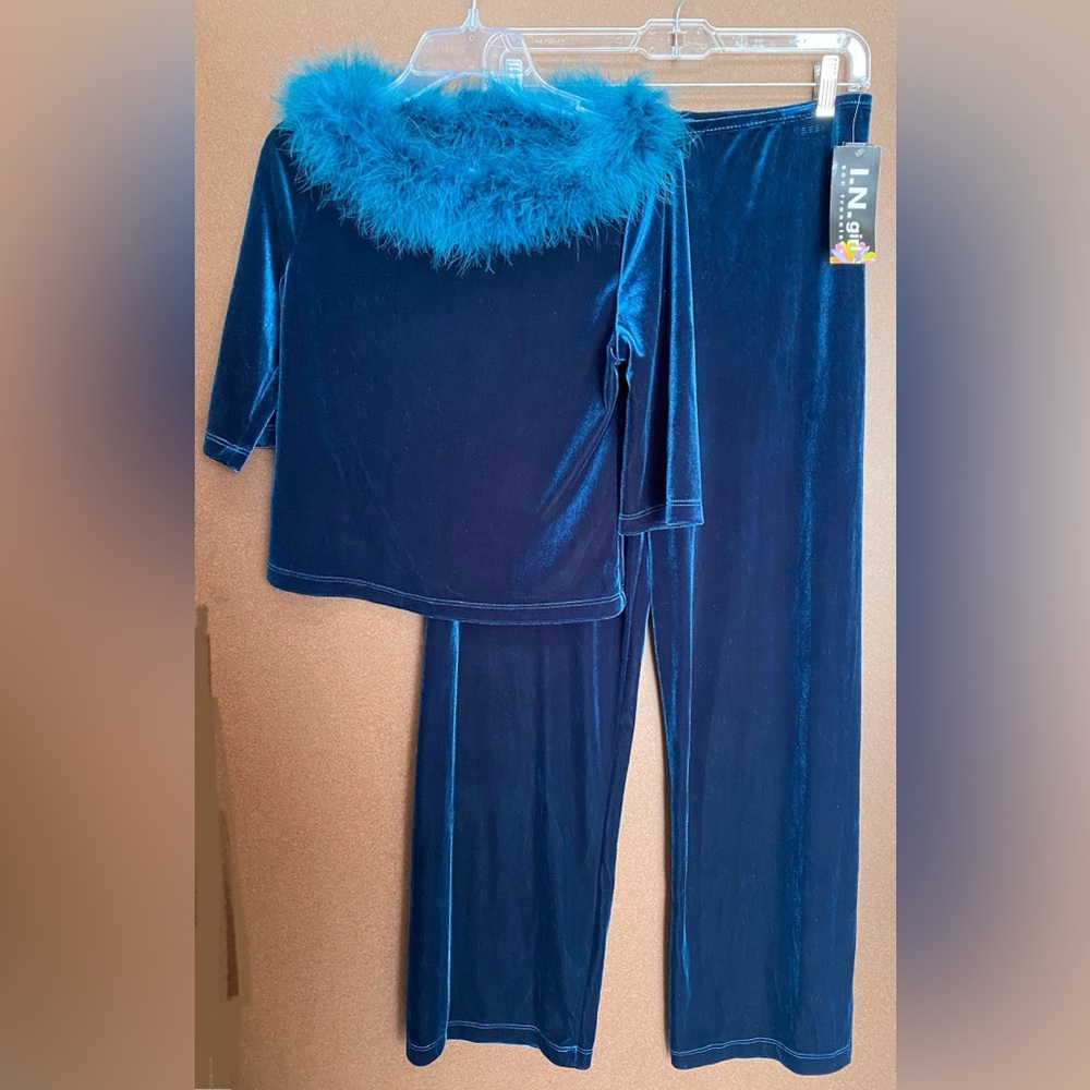 I.N. Girl Two Piece Set Top with Feathers Pants Y2K Winter